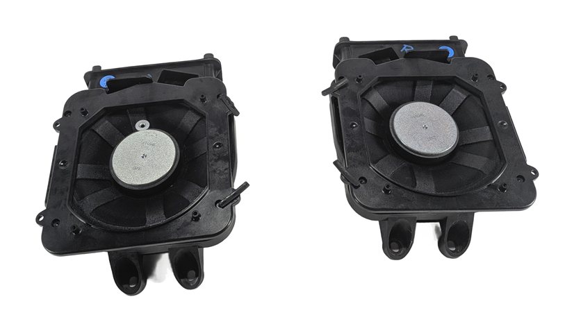 Thumbnail 2: 2019 BMW X1 (F48) UNDER SEAT SUBWOOFER BASS AUDIO SPEAKER SET/2