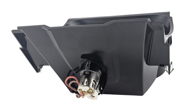 Thumbnail 4: 2019 BMW X1 (F48) CENTER CONSOLE CUP HOLDER STORAGE TRAY w/USB 12V POWER SOCKET