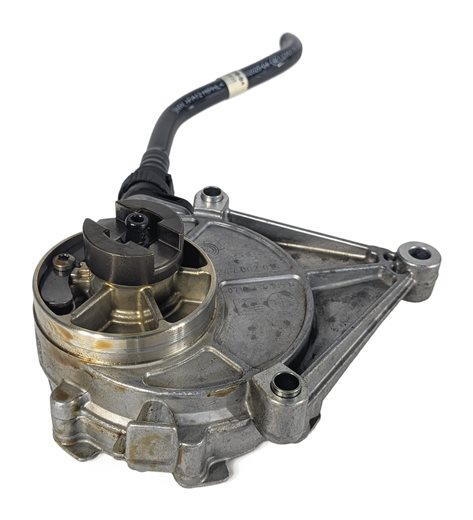Thumbnail 2: 13-18 BMW 2 3 4 5 X1 X3 X4 X5 Z4 (F10 F22 F25 F30 F32) 2.0L TURBO VACUUM PUMP