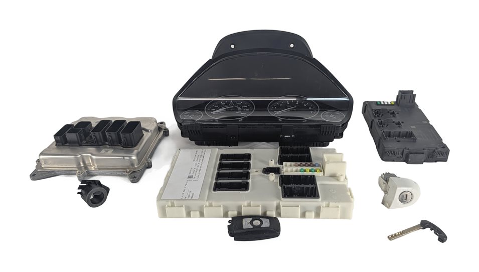 Thumbnail 3: 13-18 BMW 328i 428i 528i X3 X4 (F30 F32) 2.0L N26 ENGINE DME BCM MODULE KEY SET