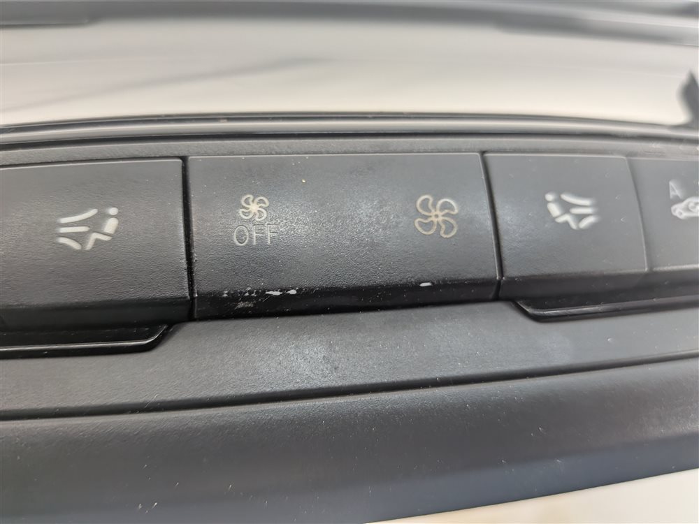 Thumbnail 8: 15-20 BMW 2 / 3 / 4 SERIES (F22 F30 F32) FRONT HEATER TEMPERATURE RADIO CONTROL
