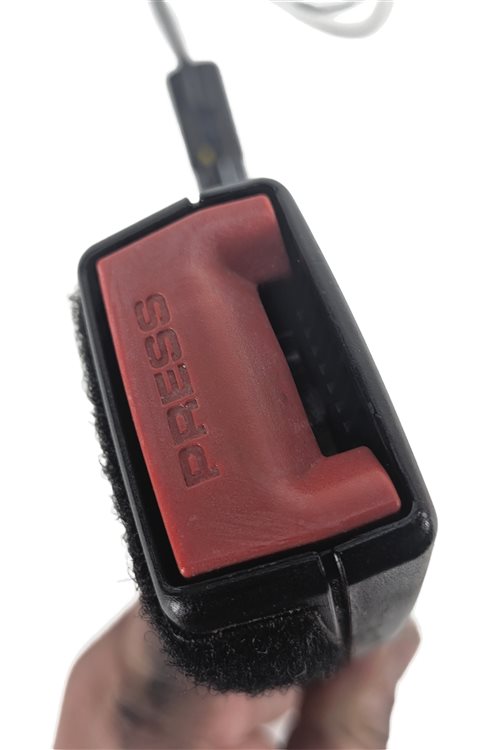 Thumbnail 7: 12-19 BMW 2 3 4 M3 (F22 F32 F33 F34 F36) FRONT RIGHT PASSENGER SEATBELT RECEIVER
