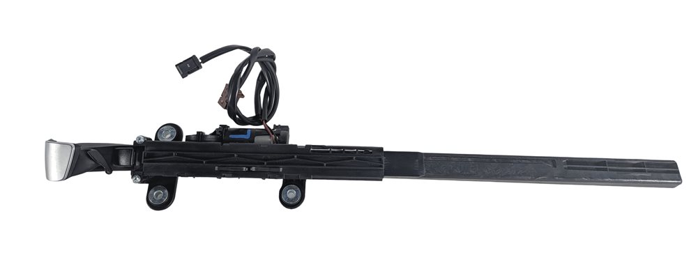 Thumbnail 5: 2015 BMW 428I (F32) FRONT LEFT DRIVER SEAT SEATBELT HANDOVER EXTENDER (Black)