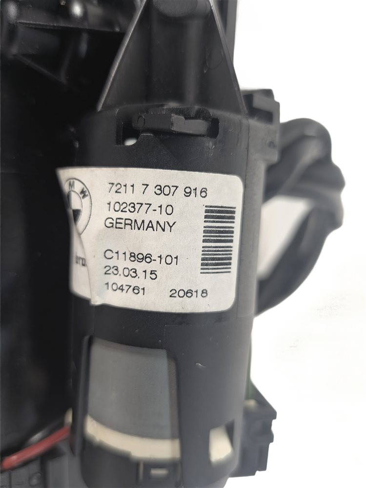 Thumbnail 5: 2015 BMW 428I (F32) FRONT RIGHT PASSENGER SEATBELT HANDOVER EXTENDER (Black)