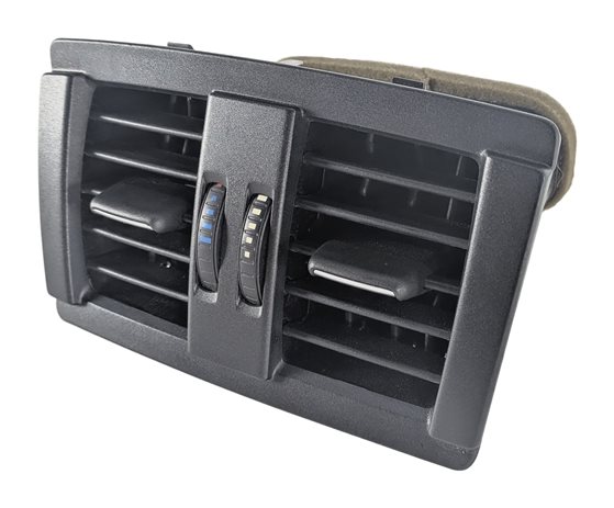Thumbnail 3: 2015 BMW 428I (F32) REAR CENTER CONSOLE HEAT AIR AC VENT (Black)