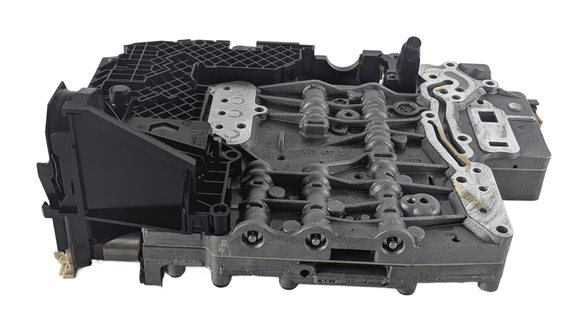 Thumbnail 4: 2008-2010 BMW 535i (E60) 3.0L AUTOMATIC TRANSMISSION VALVE BODY MECHATRONICS RWD