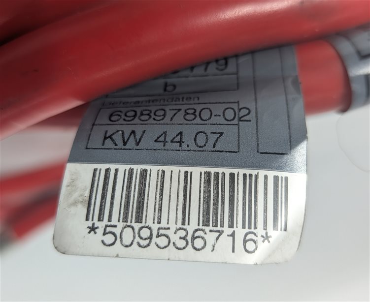 Thumbnail 8: 2008 BMW 535I (E60) 3.0L POSITIVE BATTERY CABLE w/SAFETY BATTERY TERMINAL