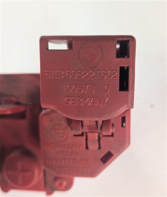 Thumbnail 9: 2008 BMW 535I (E60) 3.0L POSITIVE BATTERY CABLE w/SAFETY BATTERY TERMINAL