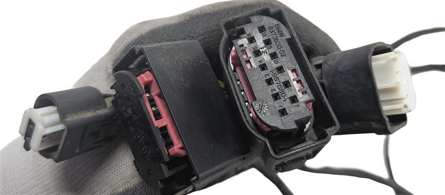 Thumbnail 5: 2012 BMW 750I (F01) REAR PARK ASSIST PDC SENSOR SET/4 w/HARNESS (Silver)