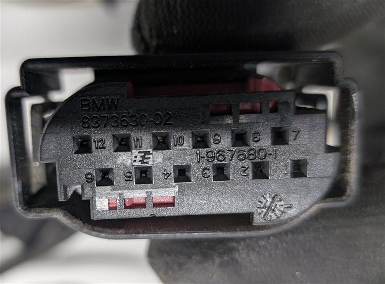 Thumbnail 6: 2012 BMW 750I (F01) REAR PARK ASSIST PDC SENSOR SET/4 w/HARNESS (Silver)
