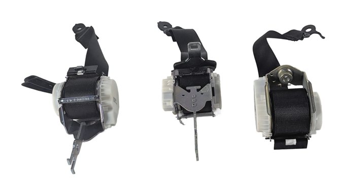 2012 BMW 750I (F01) REAR SEAT SEATBELT RETRACTOR SET/3 (Black)