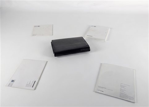 Thumbnail 2: 2012 BMW 750I (F01) 4.4L OWNER'S MANUAL BOOKLET HANDBOOK w/ LEATHER CASE SET