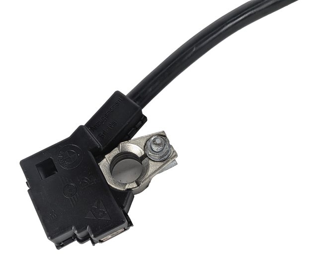 Thumbnail 5: 2012 BMW 750I (F01) 4.4L NEGATIVE GROUND BATTERY CABLE TERMINAL w/ IBS SENSOR