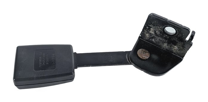 Thumbnail 5: 2012 BMW 750I (F01) REAR SEAT SEATBELT BUCKLE RECEIVER SET/3 (Black)