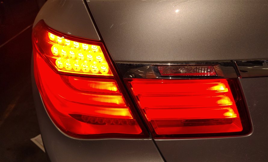 Thumbnail 2: 09-12 BMW 740i 750i 760i B7 (F01) REAR LEFT INNER TRUNK LID TAILLIGHT LIGHT LAMP