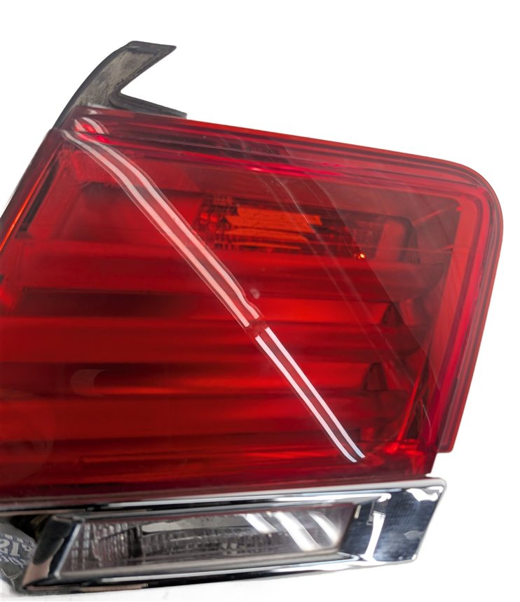 Thumbnail 8: 09-12 BMW 740i 750i 760i B7 F01 REAR RIGHT INNER TRUNK LID TAILLIGHT LIGHT LAMP