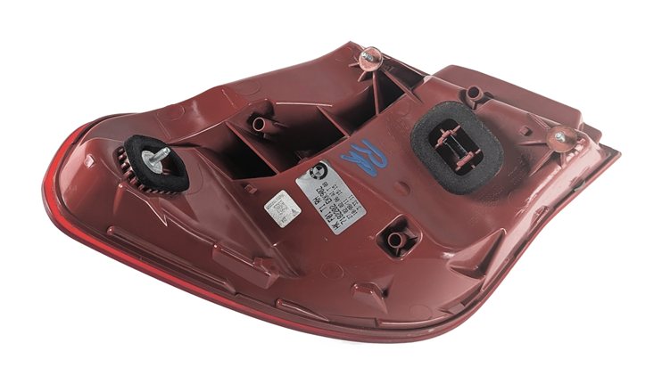Thumbnail 7: 09-12 BMW 7 SERIES (F01) REAR RIGHT PASSENGER OUTER TAILLIGHT BRAKE LIGHT LAMP