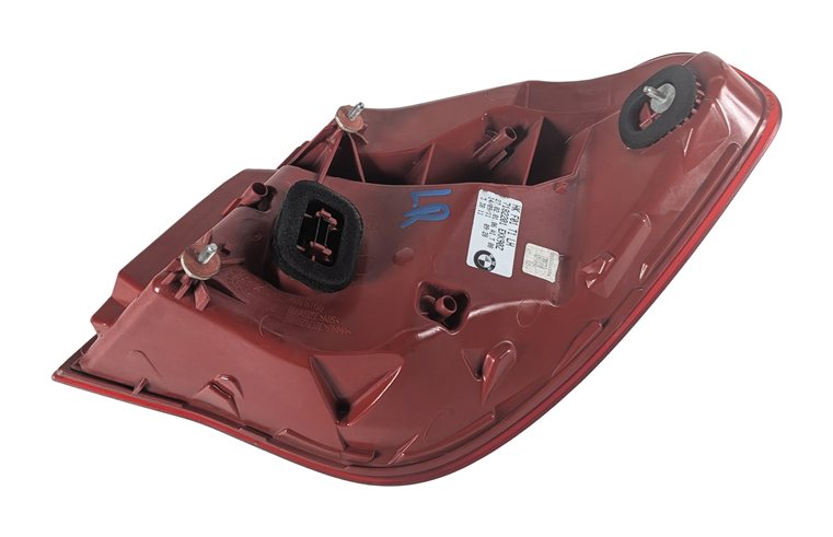 Thumbnail 7: 2009-2012 BMW 7 SERIES (F01) LEFT DRIVER REAR OUTER TAILLIGHT BRAKE LIGHT LAMP