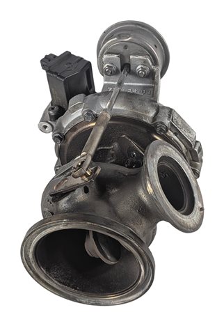 Thumbnail 3: 08-14 BMW 550i 750i X5 X6 (E70 E71 F01 F10) 4.4L N63 ENGINE RIGHT TURBOCHARGER