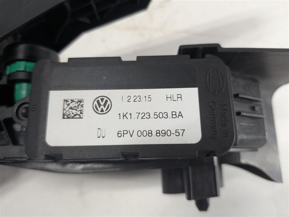 Thumbnail 5: 2016 AUDI Q3 (8U) 2.0L THROTTLE GAS ACCELERATOR PEDAL