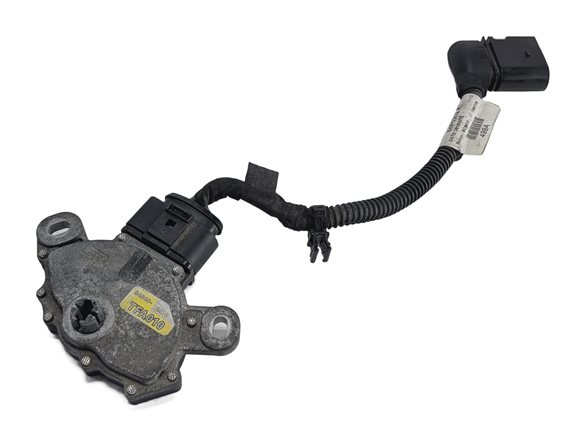 2016 AUDI Q3 (8U) AUTOMATIC TRANSMISSION NEUTRAL SAFETY RANGE SWITCH