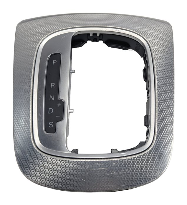 Thumbnail 2: 2016 AUDI Q3 (8U) INTERIOR DASH DOOR CONSOLE TRIM SET (Aluminium Satellite)
