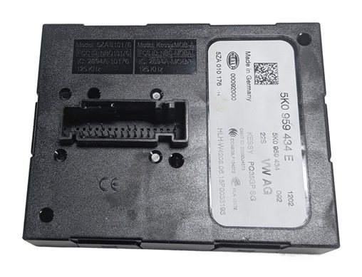Thumbnail 13: 2015-2017 AUDI Q3 (8U) 2.0L (CCTA) ECM BCM CLUSTER GATEWAY KESSY ELV KEY SET/8