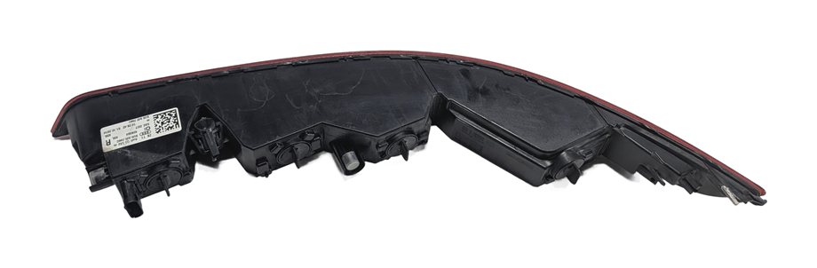 Thumbnail 3: 2015-2018 AUDI Q3 (8U) REAR RIGHT PASSENGER LOWER BUMPER TAILLIGHT LIGHT LAMP