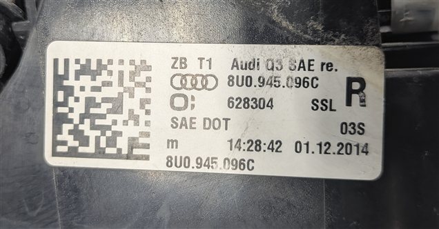 Thumbnail 4: 2015-2018 AUDI Q3 (8U) REAR RIGHT PASSENGER LOWER BUMPER TAILLIGHT LIGHT LAMP