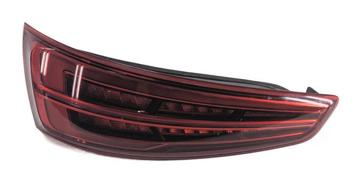 2015-2018 AUDI Q3 (8U) REAR LEFT DRIVER TRUNK LED TAILLIGHT BRAKE LIGHT LAMP