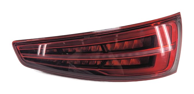 2015-2018 AUDI Q3 (8U) REAR RIGHT PASSENGER TRUNK LED TAILLIGHT BRAKE LIGHT LAMP