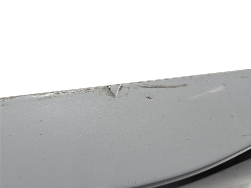 Thumbnail 5: 2016-2018 AUDI Q3 (8U) REAR RIGHT DOOR LOWER MOULDING RUNNER TRIM (White)