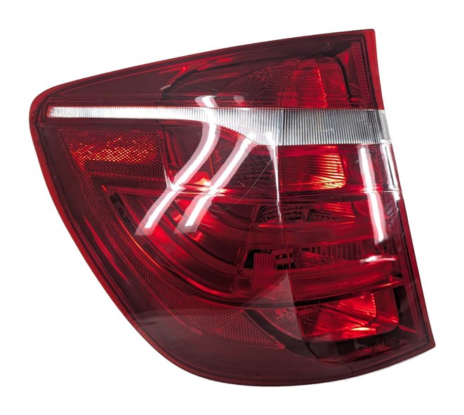 Thumbnail 2: 11-17 BMW X3 (F25) LEFT DRIVER REAR OUTER TAILLIGHT BRAKE LIGHT LAMP (OPT. 522)