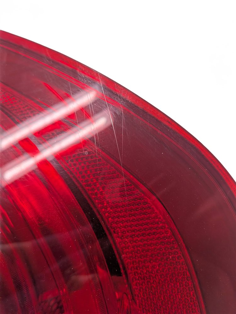 Thumbnail 13: 11-17 BMW X3 (F25) RIGHT PASSENGER OUTER INCANDESCENT TAILLIGHT LAMP (OPT 522)