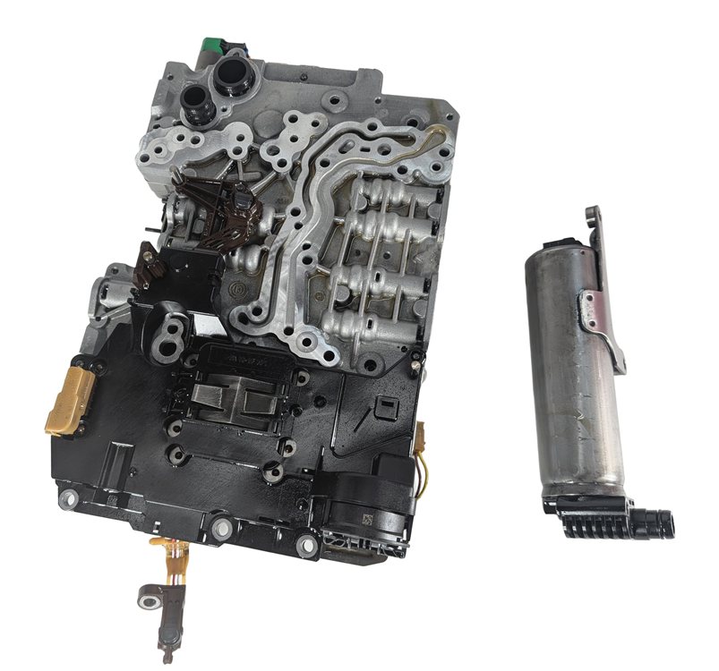 Thumbnail 3: 14 BMW X3 X5 F25 F15 3.0L TURBO AUTOMATIC TRANSMISSION VALVE BODY w/PUMP