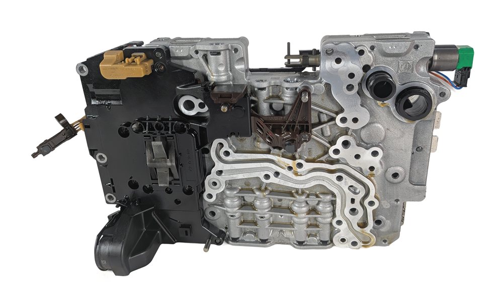 Thumbnail 6: 14 BMW X3 X5 F25 F15 3.0L TURBO AUTOMATIC TRANSMISSION VALVE BODY w/PUMP