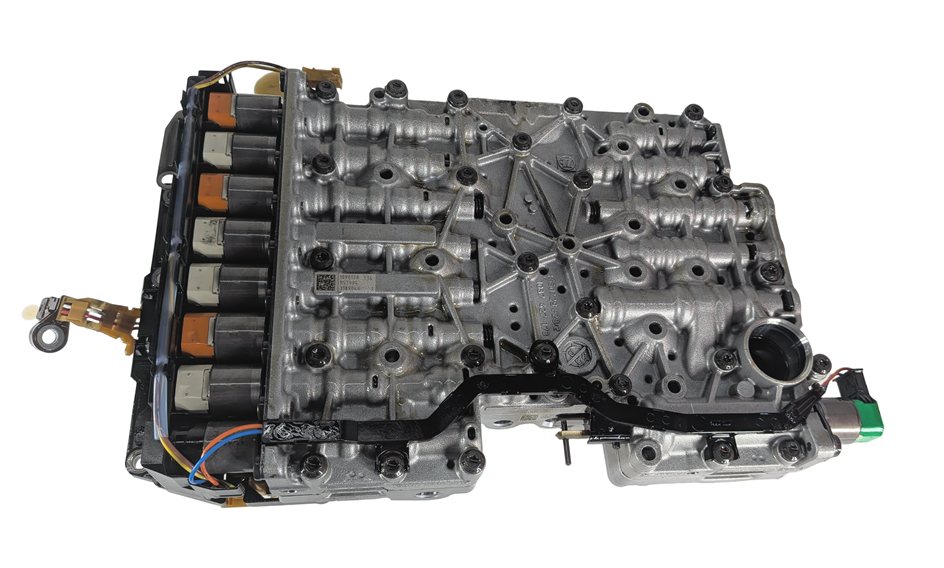 Thumbnail 7: 14 BMW X3 X5 F25 F15 3.0L TURBO AUTOMATIC TRANSMISSION VALVE BODY w/PUMP