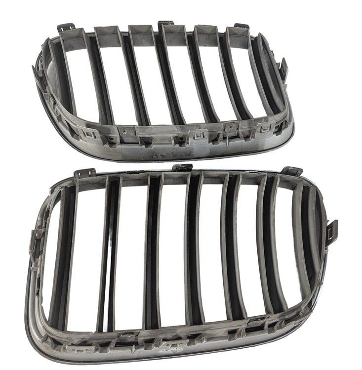 Thumbnail 4: 2013-2017 BMW X3 (F25) FRONT LEFT & RIGHT HOOD VENT TRIM GRILLE SET/2