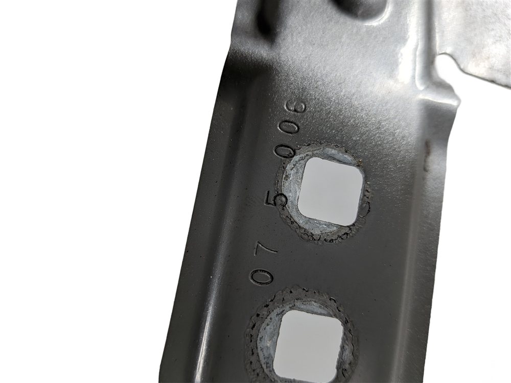 Thumbnail 6: 2014 BMW X3 F25 FRONT FENDER MOUNT SUPPORT BRACKET LEFT/RIGHT w/HOOD STOPS SET/6