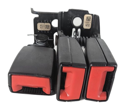 Thumbnail 2: 2014 BMW X3 (F25) REAR LEFT/CENTER/RIGHT SEATBELT BUCKLE RECEIVER SET/3 (Black)