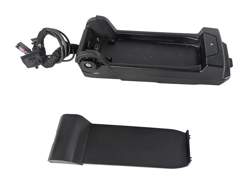 Thumbnail 2: 2014 BMW X3 (F25) FRONT CENTER CONSOLE CELL PHONE SNAPIN CHARGING CRADLE ADAPTER