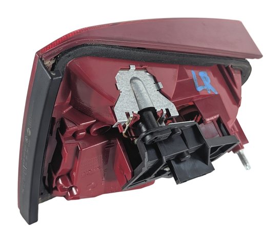 Thumbnail 4: 10-12 AUDI A4 S4 (B8 8K) REAR LEFT DRIVER INNER TRUNK TAILLIGHT LIGHT LAMP LED