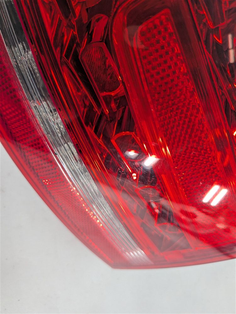 Thumbnail 12: 10-12 AUDI A4 S4 (B8 8K) REAR LEFT DRIVER OUTER TAILLIGHT BRAKE LIGHT LAMP (LED)