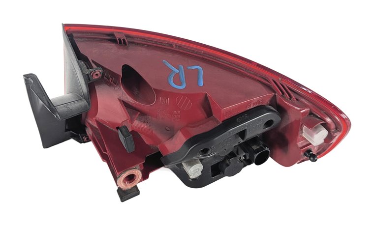 Thumbnail 5: 10-12 AUDI A4 S4 (B8 8K) REAR LEFT DRIVER OUTER TAILLIGHT BRAKE LIGHT LAMP (LED)