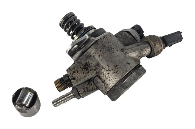 Thumbnail 3: 2011 AUDI S4 (B8 8K) 3.0L SUPER (CCBA) ENGINE HIGH PRESSURE FUEL PUMP HPFP