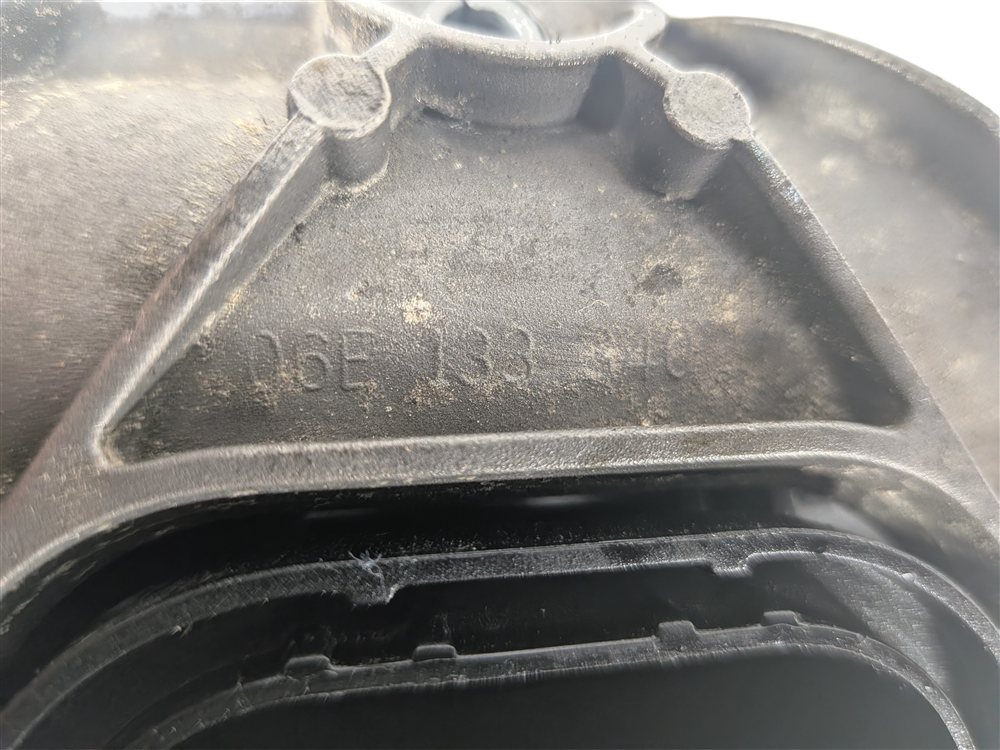 Thumbnail 5: 2011 AUDI S4 (B8 8K) 3.0L SUPER (CCBA) ENGINE LEFT INTAKE MANIFOLD