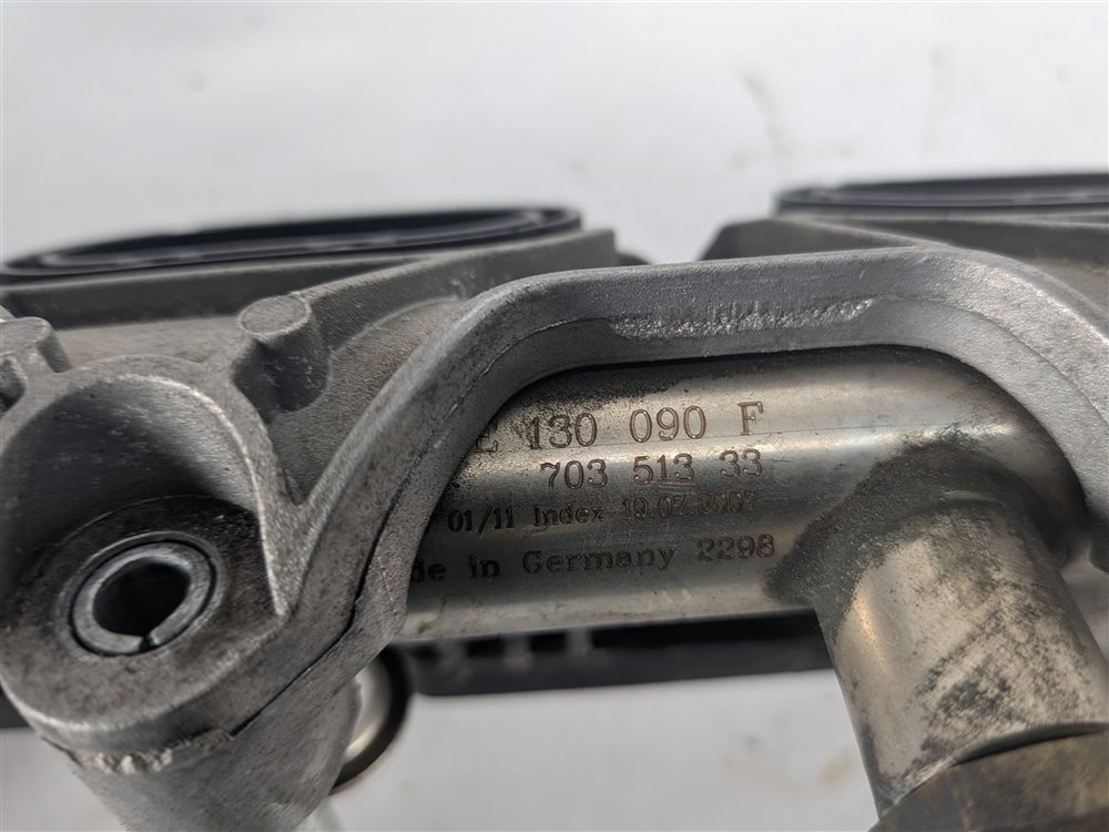Thumbnail 6: 2011 AUDI S4 (B8 8K) 3.0L SUPER (CCBA) ENGINE RIGHT INTAKE MANIFOLD