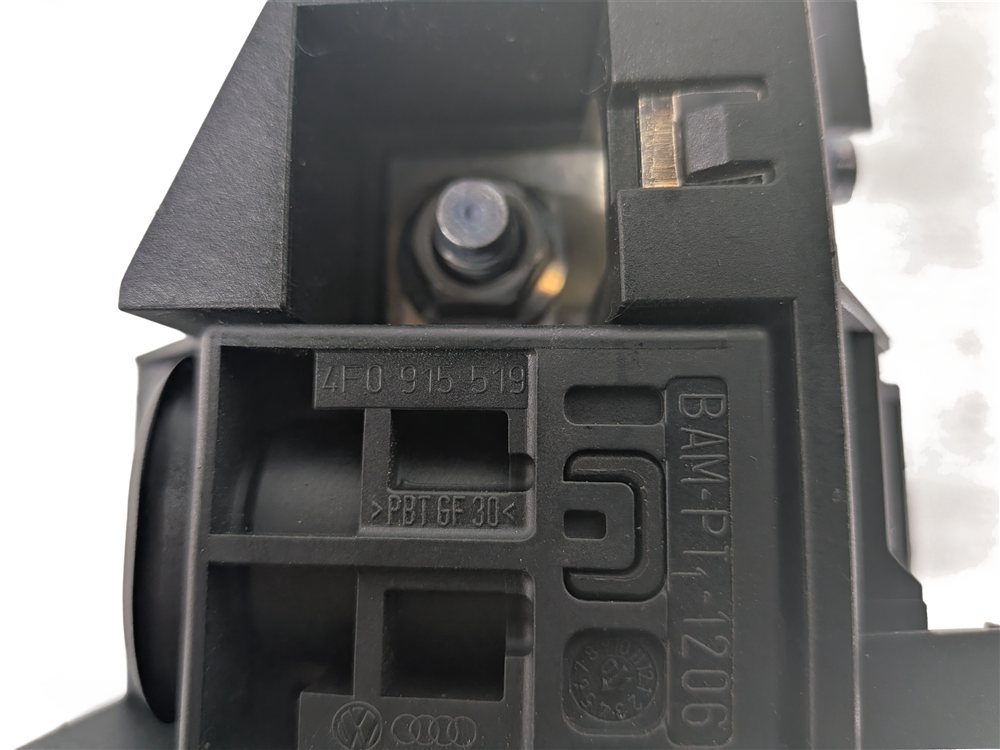 Thumbnail 5: 2011 AUDI S4 (B8 8K) 3.0L POSITIVE BATTERY TERMINAL OVERLOAD PROTECTION FUSE