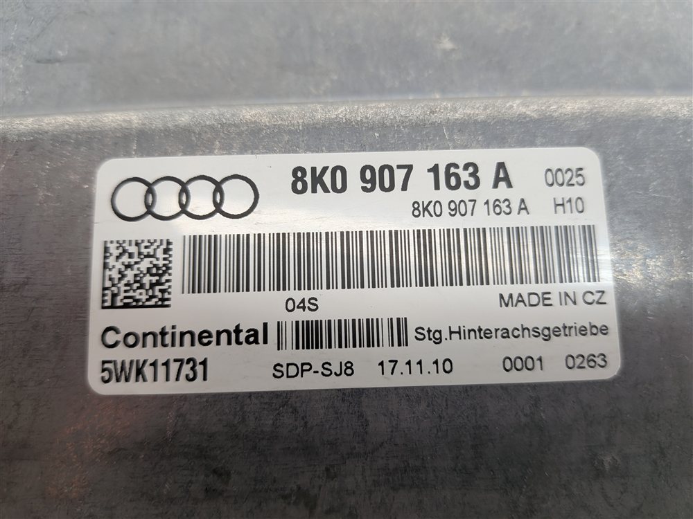 Thumbnail 6: 2011 AUDI S4 (B8 8K) REAR DIFFERENTIAL CONTROL MODULE COMPUTER