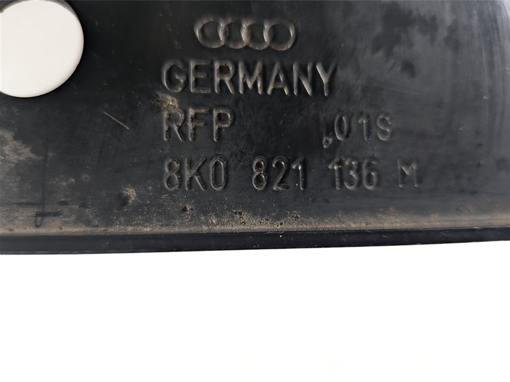 Thumbnail 5: 2011 AUDI S4 (B8 8K) FRONT RIGHT FENDER SUPPORT MOUNT BRACKET